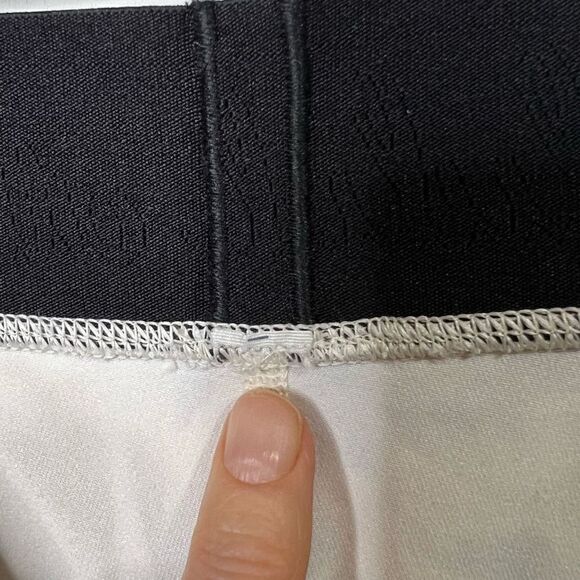Lululemon Wunder Under Skirt Over Crop Leggings Black Cream - Picture 3 of 10
